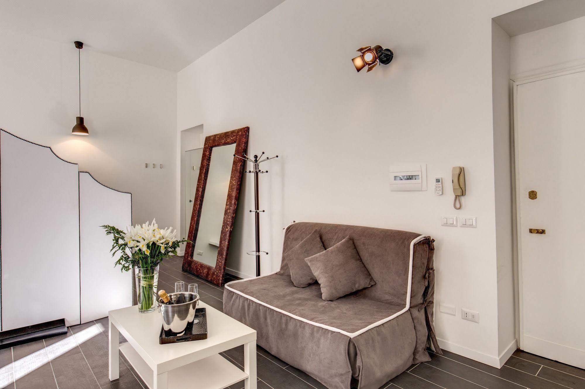 Hotel Residenza Bourbon Řím Exteriér fotografie